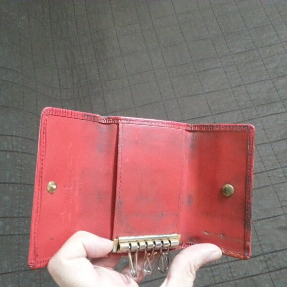 Vintage LV Louis Vuitton Epi Leather Key Holder Case Unisex Men's  Women;s - Picture 4 of 16